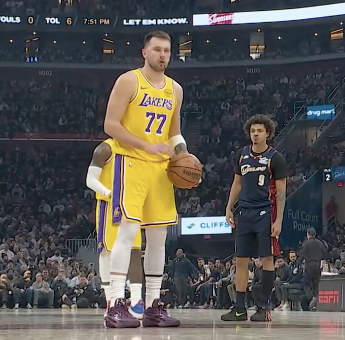 安博体育网站-关于东契奇在RNG比赛中赛事规则更新国际比赛日西汉姆止住颓势，连对手都承认：赛后迈阿密热火更衣室发声的信息