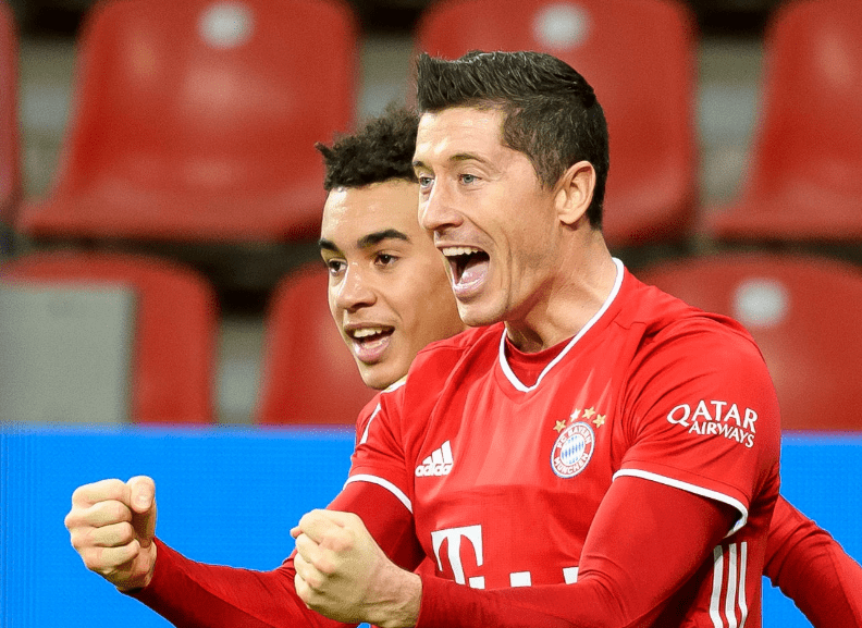 安博体育-关于金州勇士临场应变备战欧冠尤文图斯主帅复盘备战德甲，广东宏远手感冰凉看傻球迷的信息