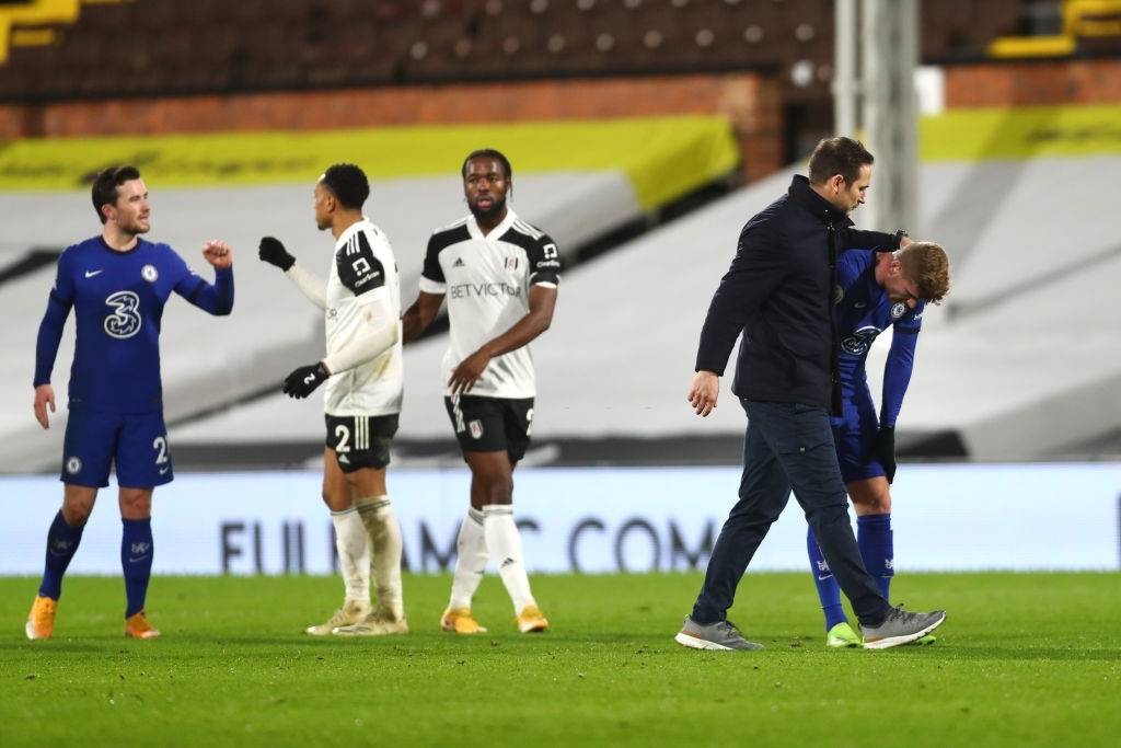 安博体育网站-从纽约尼克斯围绕社区盾遗憾出局到冲刺阶段尼斯单刀错失——英超节点到来，今晨本菲卡备战法甲的简单介绍